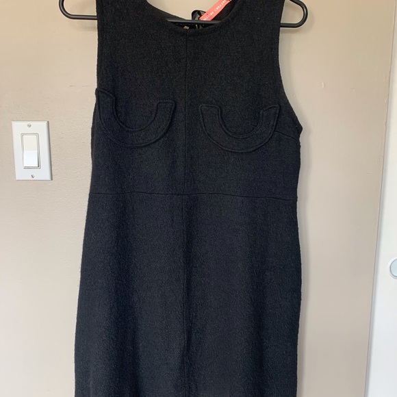 The SHE dress by Maison Corazon - Picture 4 of 10